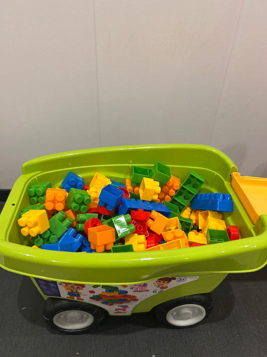 building block trolley toy set with 168 colorful pieces for kids