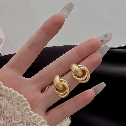 Women Earring Set - 8803