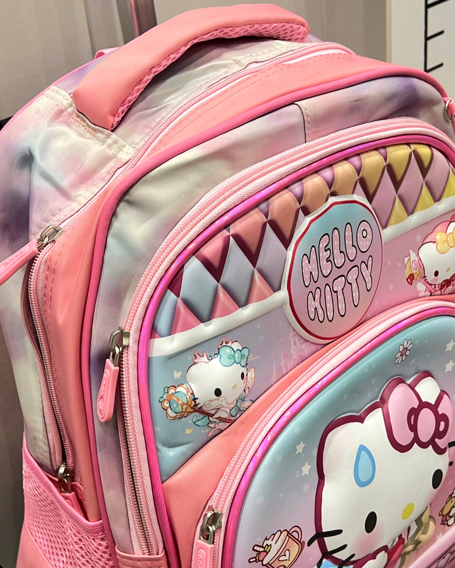 3-in-1 Detachable Trolley Schoolbag Set for Kids – Rolling Backpack with Lunch Bag & Pencil Case - 25-16222-7 Hello