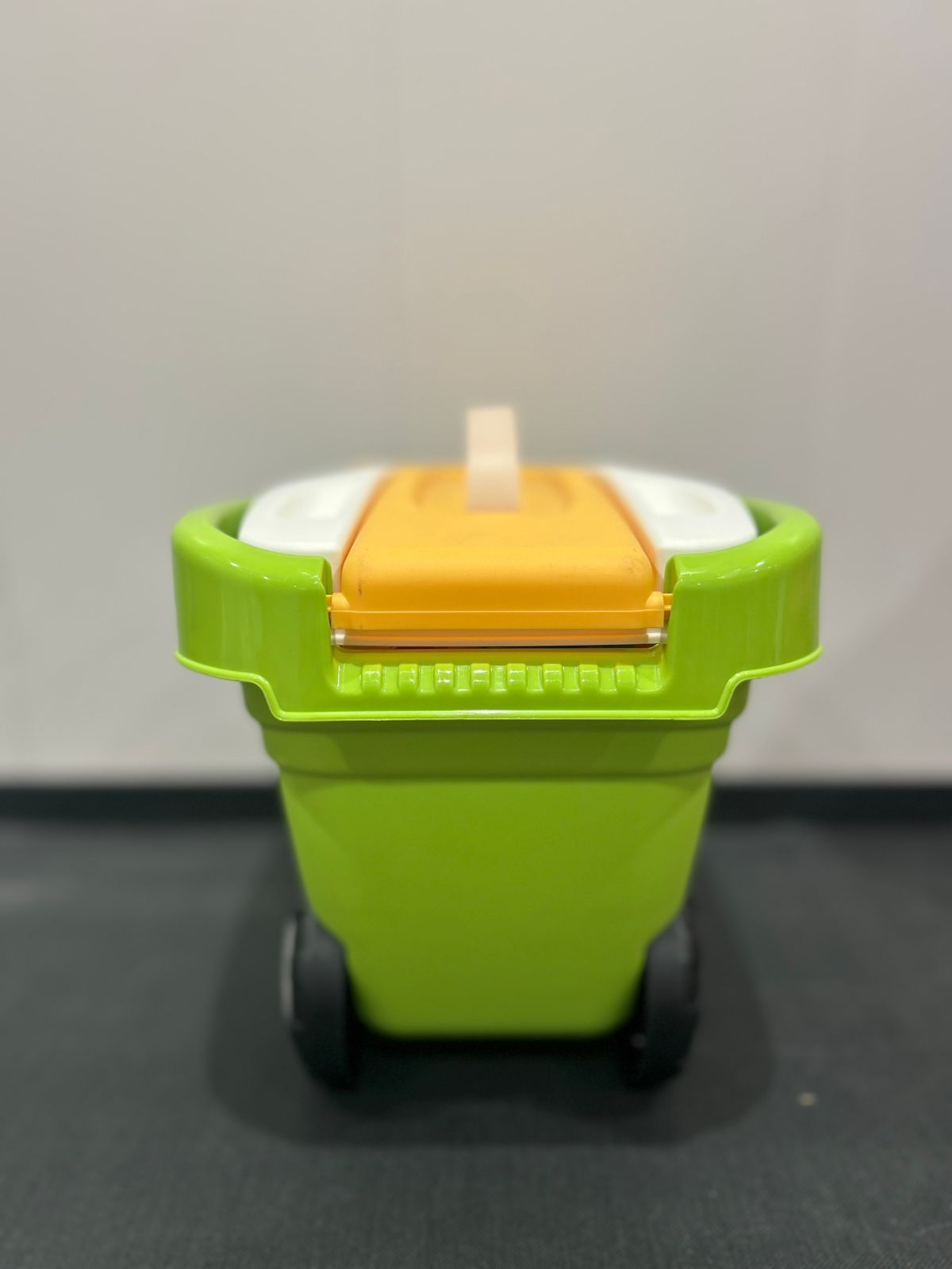 building block trolley toy set with 168 colorful pieces for kids