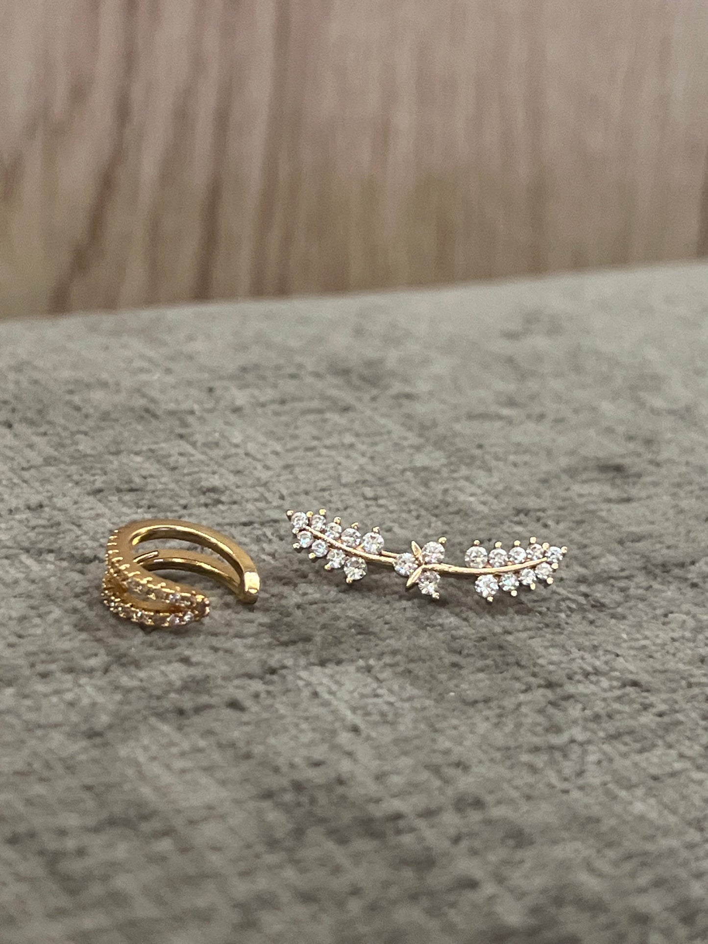Women Earring Set - 3539